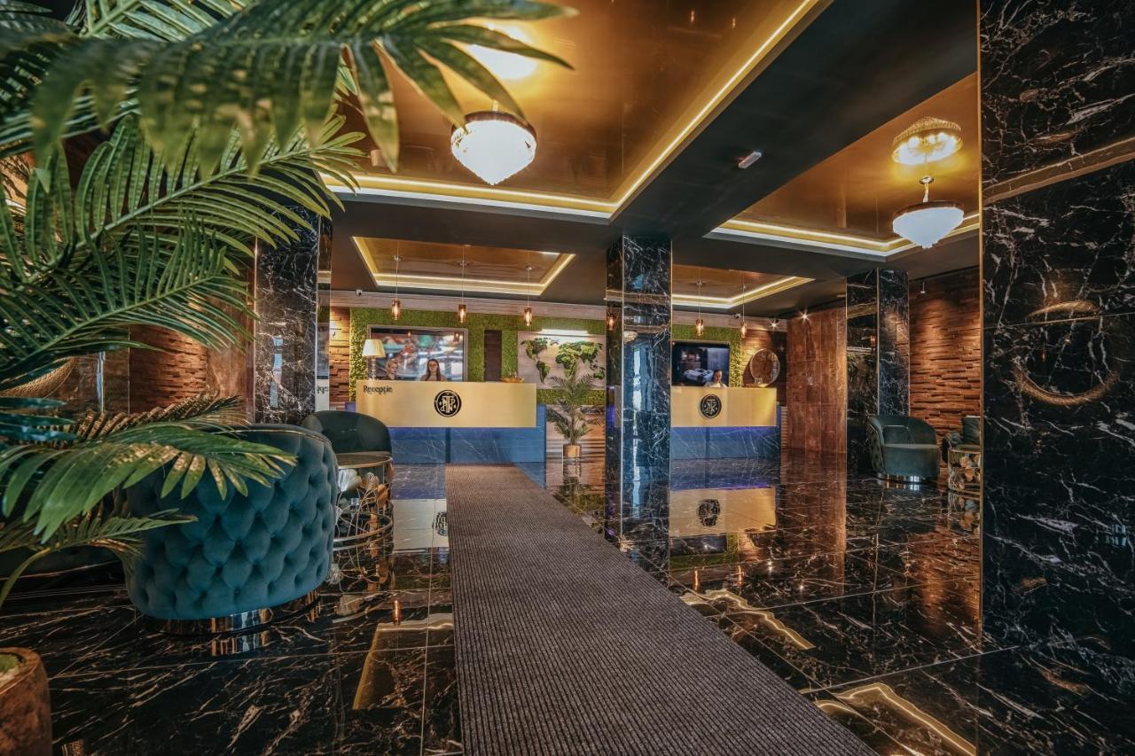 Hotel Nordic Twins & Wellness Rădăuţi Extérieur photo