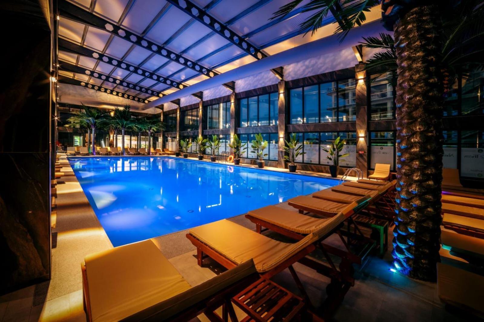 Hotel Nordic Twins & Wellness Rădăuţi Extérieur photo