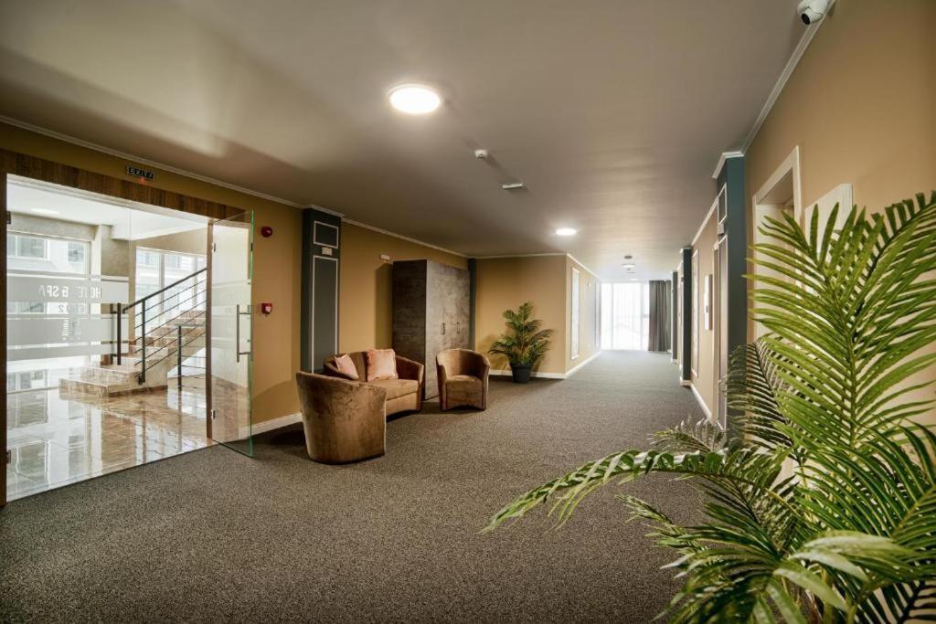 Hotel Nordic Twins & Wellness Rădăuţi Extérieur photo